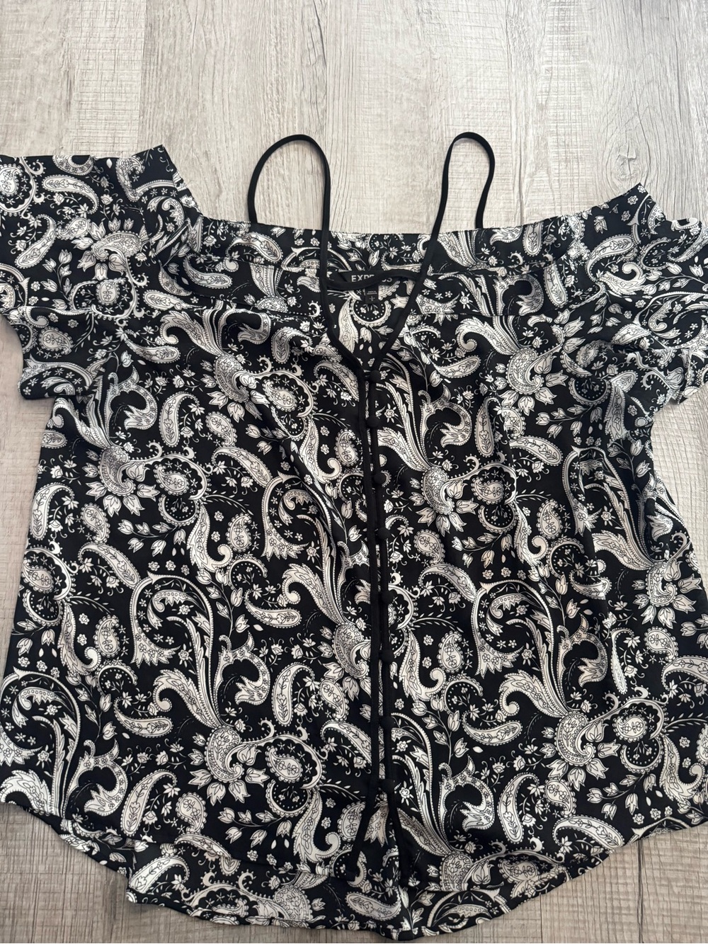 Express Black & White Paisley Off-Shoulder Cami